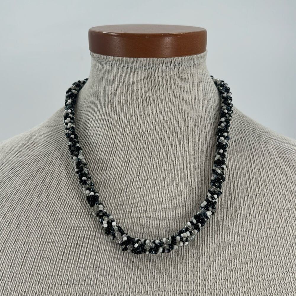Black and white beaded twisted necklace